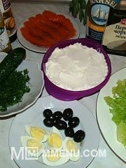Приготовление блюда по рецепту - Салат с семгой и творожными шариками. Шаг 1