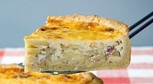 Рецепт - Пикантный пирог с беконом яблоками