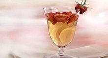 Рецепт - Клубничный боуль с мелиссой