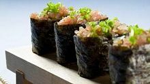 Рецепт - Неги торо гункан (суши с тунцом и луком)