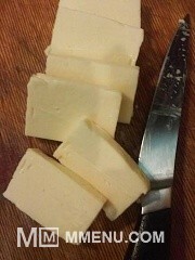 Приготовление блюда по рецепту - Рыбные котлеты с плавленым сыром. Шаг 7