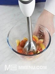 Приготовление блюда по рецепту - Коктейль «Красавчик». Шаг 2