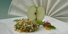 Рецепт - Салат с сельдью и овощами (2)