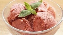 Рецепт - Клубничное мороженое - видео рецепт
