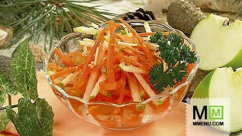 Салат морковный с орехами
