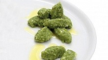 Рецепт - Картофельные клецки со шпинатом