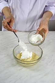 Приготовление блюда по рецепту - Суп рыбный с клецками. Шаг 4