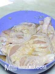 Приготовление блюда по рецепту - Курица в сладком маринаде на гриле. Шаг 4