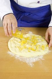 Приготовление блюда по рецепту - Апельсиновый хлеб с ананасами. Шаг 2