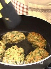 Приготовление блюда по рецепту - Постные котлеты с грибами, картофелем и овсяными хлопьями. Шаг 5