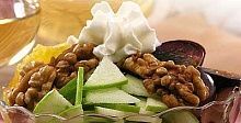 Рецепт - Салат из фруктов со сливками