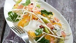 Рецепт - Салат из креветок с мандаринами