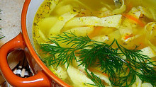 Рецепт - Куриный суп с яичными блинчиками