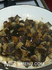 Приготовление блюда по рецепту - Жареные баклажаны как грибы. Шаг 4
