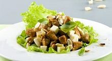 Рецепт - Салат из курицы с брынзой