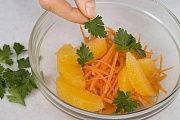Приготовление блюда по рецепту - Салат «Оранжевое лето». Шаг 6