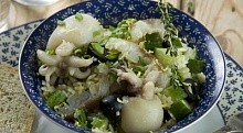 Рецепт - Салат с огурцами, треской и орзо