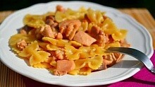 Рецепт - Фарфалле с курицей и мёдом