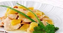 Рецепт - Кусочки цыпленка с ананасом