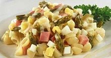 Рецепт - Салат с макаронами и спаржей