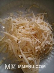 Приготовление блюда по рецепту - Куриные рулетики с сыром. Шаг 4