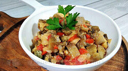 Рецепт: Баклажанная икра с яблоками Рецепт: Баклажанная икра с яблоками