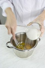 Приготовление блюда по рецепту - Крем ванильный (3). Шаг 1