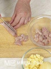 Приготовление блюда по рецепту - Рассольник с куриным филе. Шаг 3