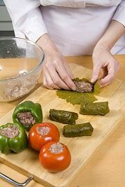 Приготовление блюда по рецепту - Долма (фаршированные овощи и виноградные листья). Шаг 3