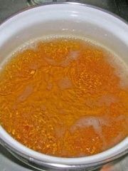 Приготовление блюда по рецепту - Селёдка маринованная в белом вине с морковью. Шаг 3