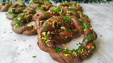 Рецепт - Шоколадное печенье «Рождественские веночки»