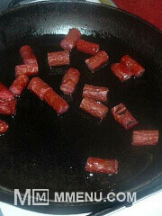 Приготовление блюда по рецепту - Капуста с охотничьими колбасками. Шаг 2