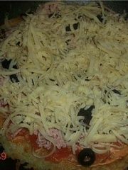 Приготовление блюда по рецепту - Пицца на картофельном "корже". Шаг 10