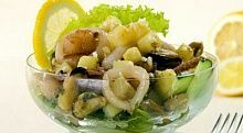 Рецепт - Теплый салат из картофеля с морепродуктами (2)