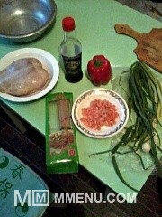 Приготовление блюда по рецепту - Жареная курица и креветки с лапшой соба.. Шаг 1