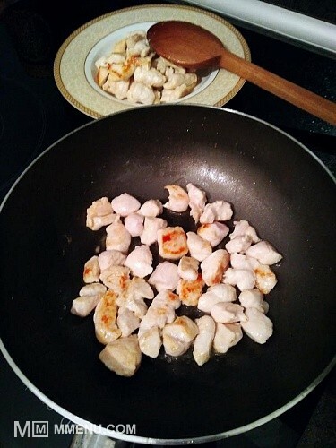 Приготовление блюда по рецепту - Киш с курицей и цветной капустой. Шаг 2