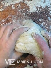 Приготовление блюда по рецепту - пирог из картофельного теста. Шаг 3