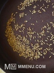 Приготовление блюда по рецепту - Луковые оладьи (Bhaji). Шаг 2