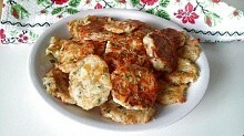 Рецепт - Кабачковые оладьи с сыром и зеленью