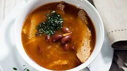 Рецепт - Постный суп с фасолью в мультиварке