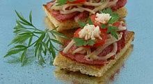 Рецепт - Горячие бутерброды с колбасой и яблоками