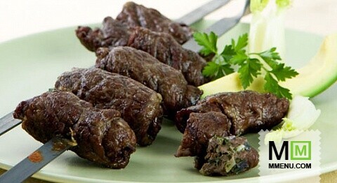 Шашлыки из баранины с чесноком Шашлыки из баранины с чесноком