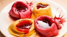 Рецепт - Цветные блинчики без красителей с творожной и фруктовой начинками