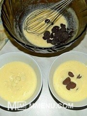 Приготовление блюда по рецепту - Десерт "Три шоколада". Шаг 6