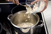 Приготовление блюда по рецепту - Куриный суп-пюре с фисташками. Шаг 6