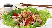 Рецепт - Салат из креветок с перцем