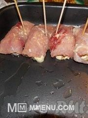 Приготовление блюда по рецепту - Мясные рулеты из свинины. Шаг 7