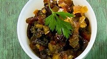 Рецепт - Чатни из яблок и помидоров с мятой