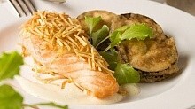 Рецепт - Лосось в картофельной корочке