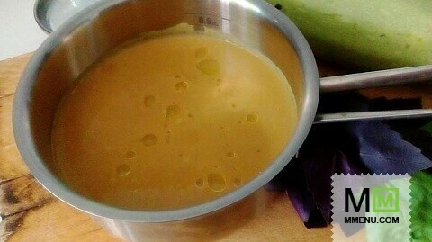 Крем-суп из кабачков со сливками